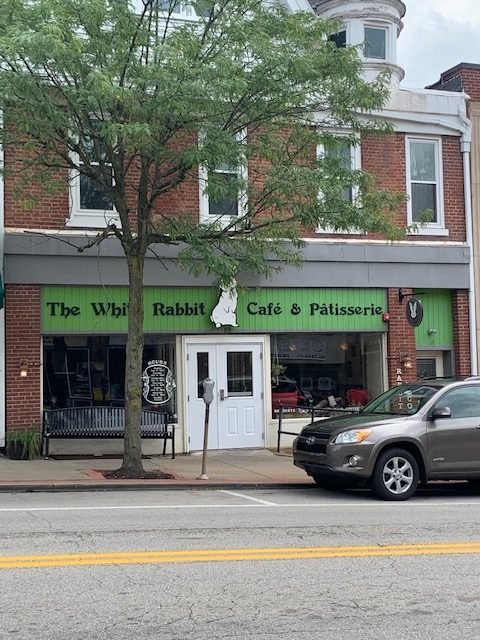 The White Rabbit Café and Pâtisserie